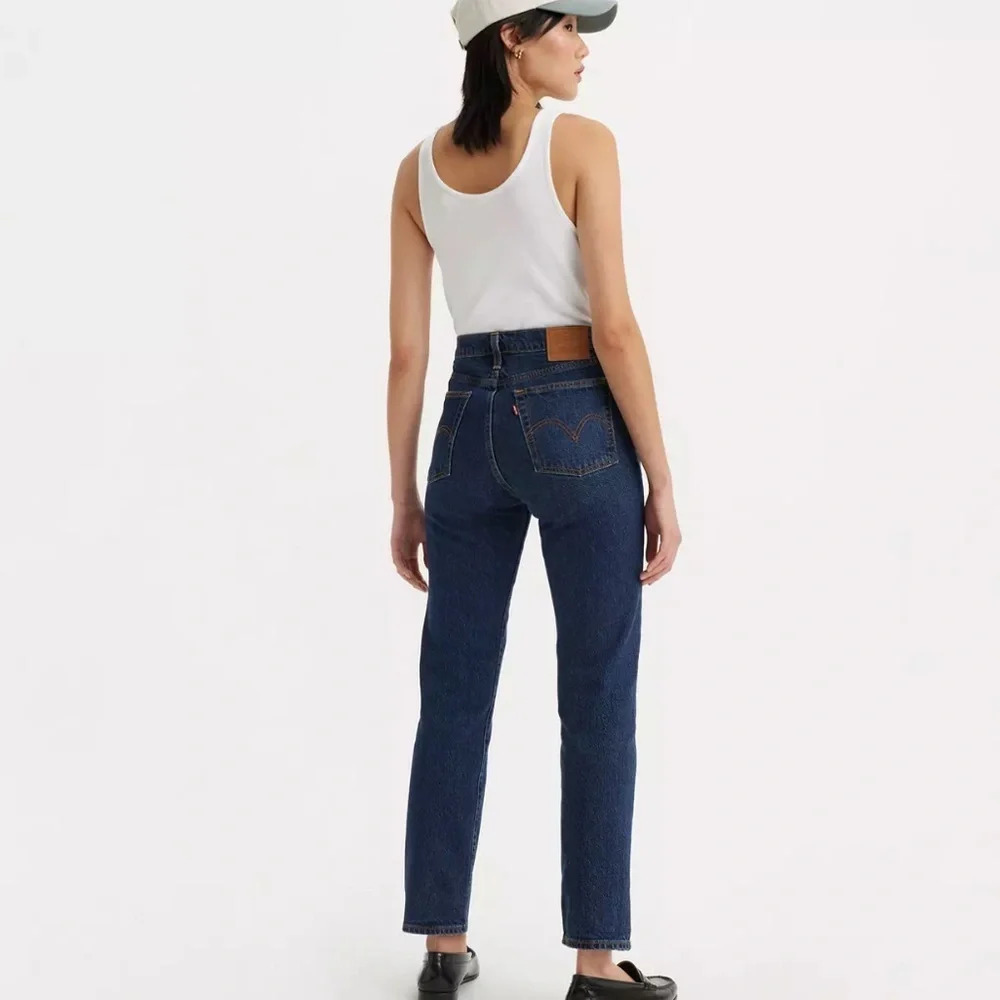 Levi’s Premium Wedgie Straight Ankle Jeans Blue Denim Size 25 - Picture 3 of 8